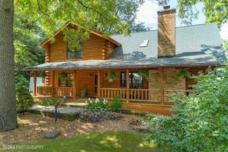 723 N River Rd, Algonquin, IL 60102