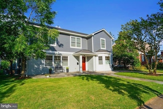 629 N Illinois St, Arlington, VA 22205
