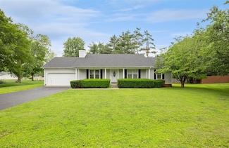 3009 Sir Willoughby Ct, Bowling Green, KY 42104