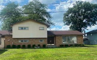 51185 Aqua Dr, Elkhart, IN 46514