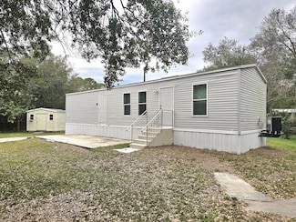 2630 NW 3rd St, Okeechobee, FL 34972