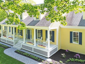 832 River Rd, Edgecomb, ME 04556