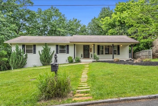 4425 Crestview Dr, Chattanooga, TN 37415