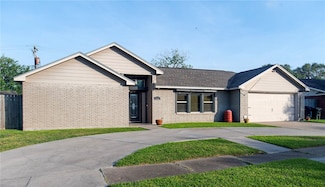 422 Poenisch Dr, Corpus Christi, TX 78412