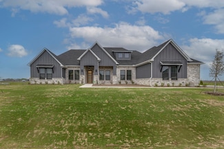 211 Lakota Pkwy, Waxahachie, TX 75165