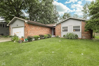 13 Fairlane Dr, Brownsburg, IN 46112