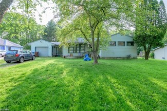 232 N Messner Rd, New Franklin, OH 44319