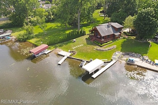 2757 S Hacker Rd, Brighton, MI 48114