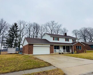 609 Kingswood Dr, Celina, OH 45822