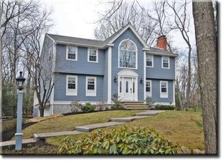 4 Ridge Hill Way, Andover, MA 01810