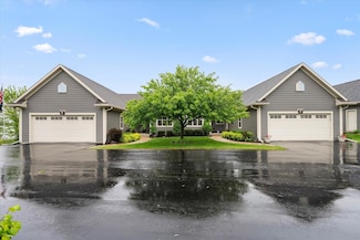 537 W Juneau St Unit F, Hustisford, WI 53034