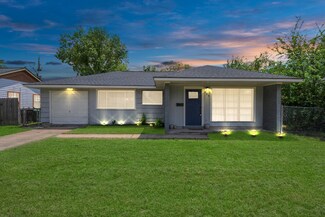 735 Kilroy St, Houston, TX 77013