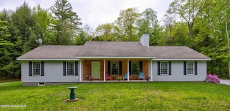 15 Stewart Dam Rd, Corinth, NY 12822