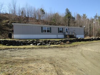4085 N Cambridge Rd, Jeffersonville, VT 05464