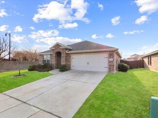 2136 Silsbee Ct, Heath, TX 75126