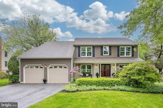 211 Ravenwood Rd, Exton, PA 19341