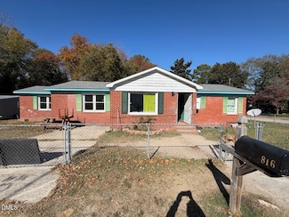 816 Prince St, Fayetteville, NC 28301