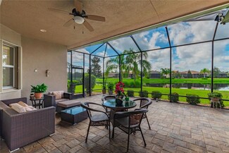 15921 Cape Coral Dr, Wimauma, FL 33598