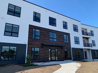 203 Lowell St Unit 107, Wilmington, MA 01887