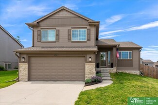 16501 Potter St, Bennington, NE 68007