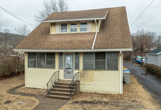 524 Broad St, Bristol, CT 06010