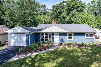 320 Indianwood Blvd, Park Forest, IL 60466