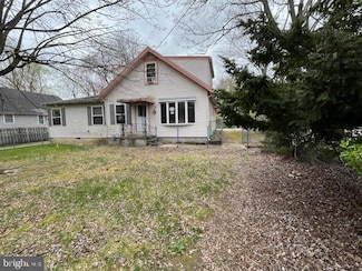 222 E Gibbsboro Rd, Lindenwold, NJ 08021