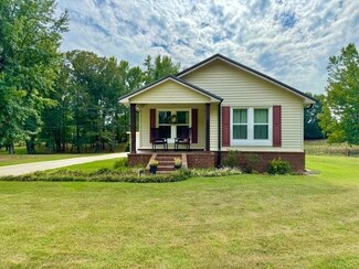 12301 Alabama 157, Florence, AL 35633