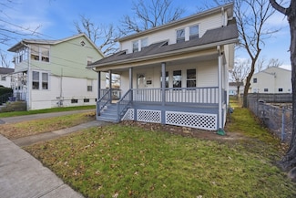 152 Monrovia St, Springfield, MA 01104