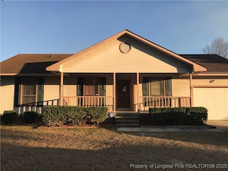 6886 Kingsgate Dr, Fayetteville, NC 28314