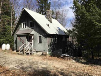 4 Moody Pond Rd, Center Ossipee, NH 03814
