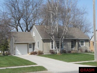 147 3rd Ave SW, Winnebago, MN 56098