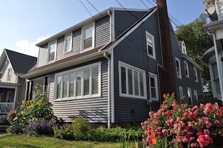 42 Basset St, Lynn, MA 01902