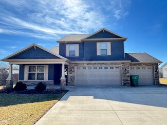1121 Blue Jay Dr, Greentown, IN 46936
