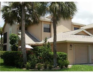 5269 Heron Way Unit 201, Sarasota, FL 34231