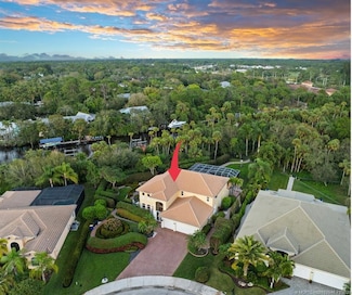 299 SW Lost River Rd, Stuart, FL 34997