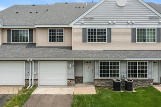 301 Roosevelt St S Unit G, Cambridge, MN 55008