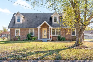 3395 Minor Dr, Clarksville, TN 37042