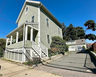 114 Wrentham St Unit 1, Dorchester Center, MA 02124