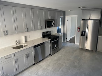 25 Wagner Place Unit 1, Hawthorne, NJ 07506