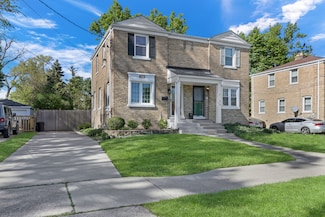 1628 Prospect Ave, Des Plaines, IL 60018