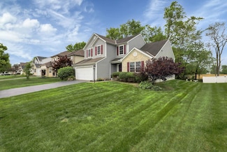 318 Linden Cir, Pickerington, OH 43147