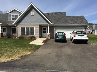 3 Arrowhead Dr, Oneonta, NY 13820