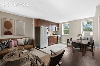 74 Ryerson St Unit 2, Brooklyn, NY 11205