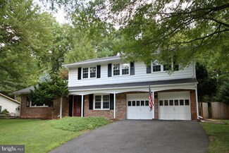 4341 Ashford Ln, Fairfax, VA 22032