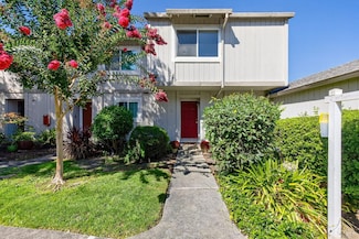 37 Front St Unit E, Healdsburg, CA 95448