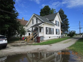 1928 E Prospect Rd, Ashtabula, OH 44004