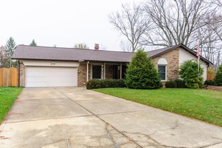 818 Orchard Ln, Greenwood, IN 46142