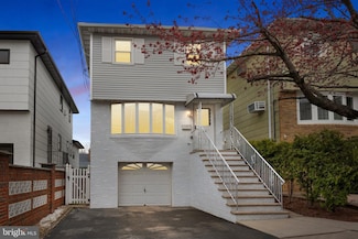 180 Albert St, North Arlington, NJ 07031
