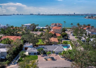 2120 Oriole Dr, Sarasota, FL 34239